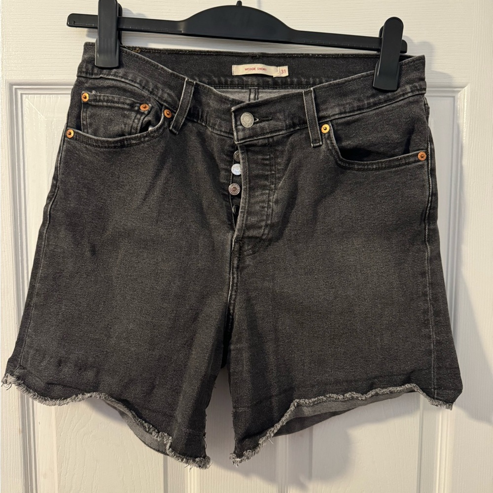 Levi’s Wedgie high waisted denim shorts